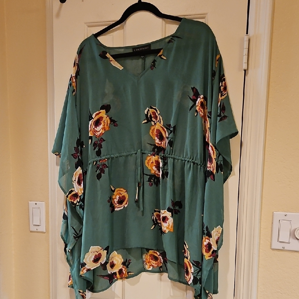 Abrand Green Boxy Tunic with Relaxed Sleeves